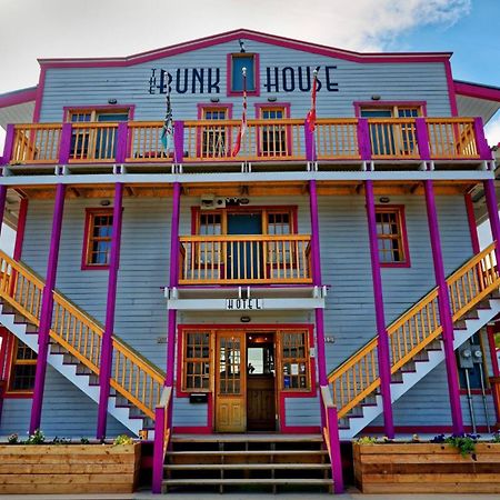 Готель The Bunkhouse Доусон-Сіті Екстер'єр фото