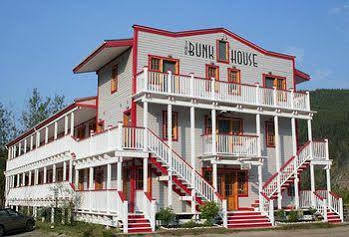 Готель The Bunkhouse Доусон-Сіті Екстер'єр фото